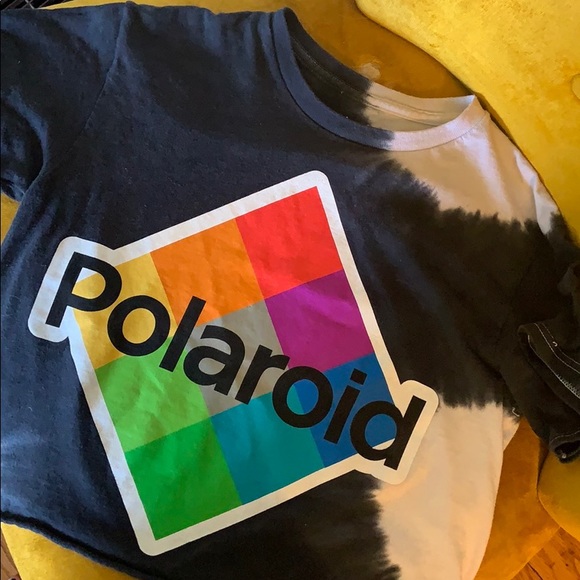 Polaroid Graphic Crop Tee - Picture 3 of 5